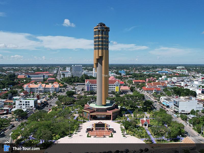 ภาพมุมสูง หอโหวต ร้อยเอ็ด