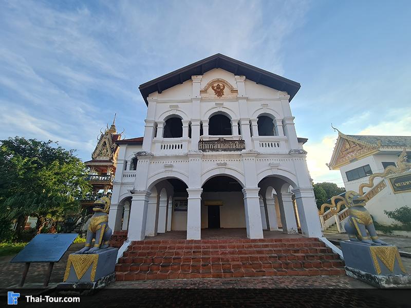 วัดพระศรีมหาโพธิ์ มุกดาหาร