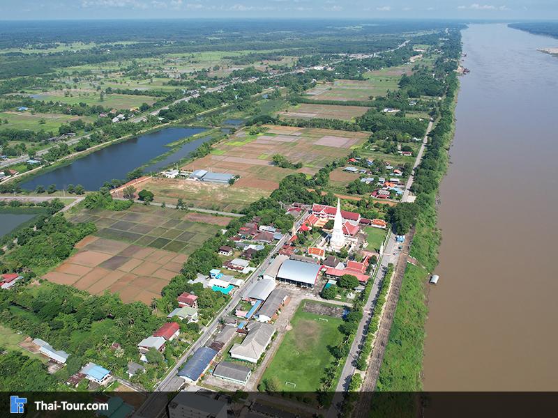 ภาพมุมสูงพระธาตุท่าอุเทน