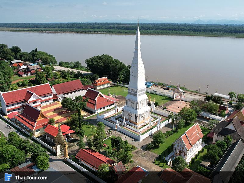 ภาพมุมสูงพระธาตุท่าอุเทน