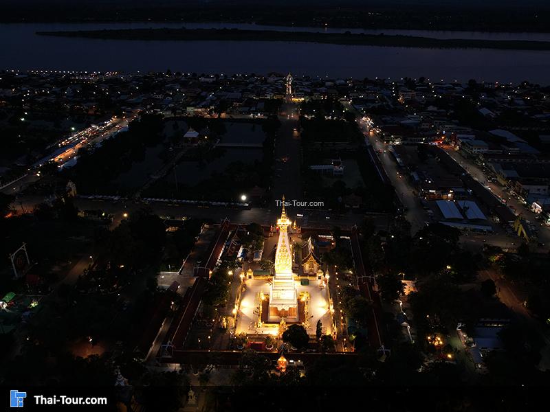 ภาพมุมสูงกลางคืน พระธาตุพนม