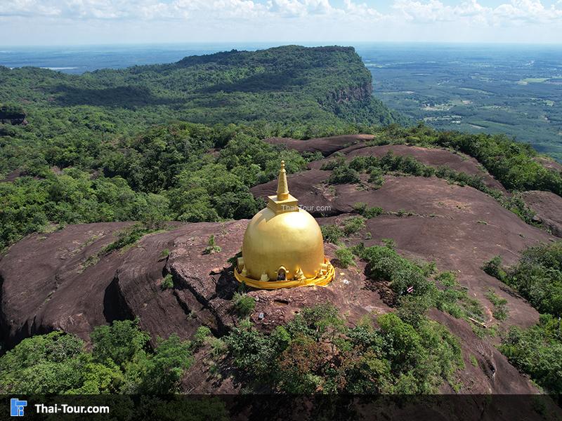 ภาพมุมสูง เจดีย์กองข้าวศรีบุญเนาว์