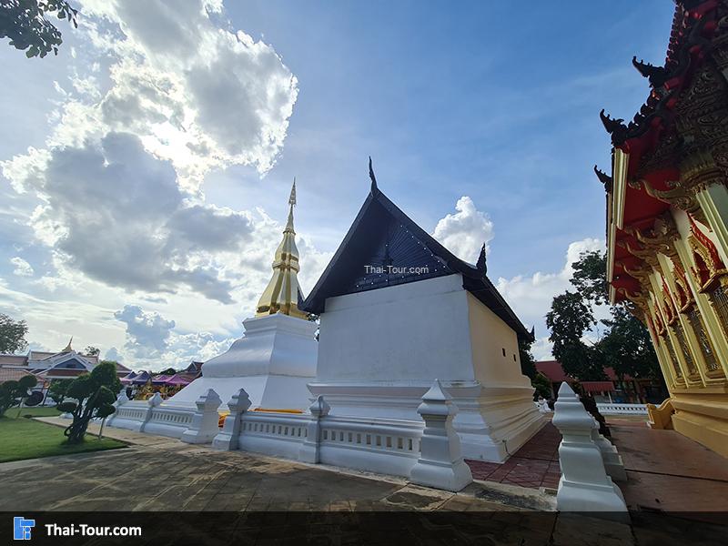 พระธาตุขามแก่น
