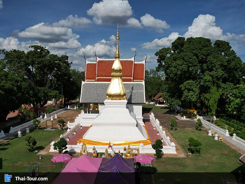 ภาพมุมสูง พระธาตุขามแก่น