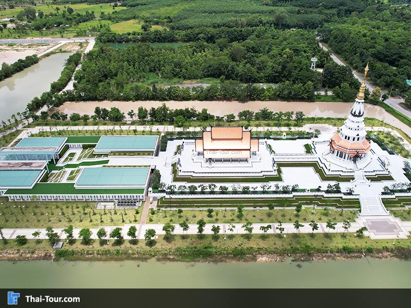 ภาพมุมสูง พิพิธภัณฑ์ ธรรมเจดีย์พระธรรมวิสุทธิมงคล