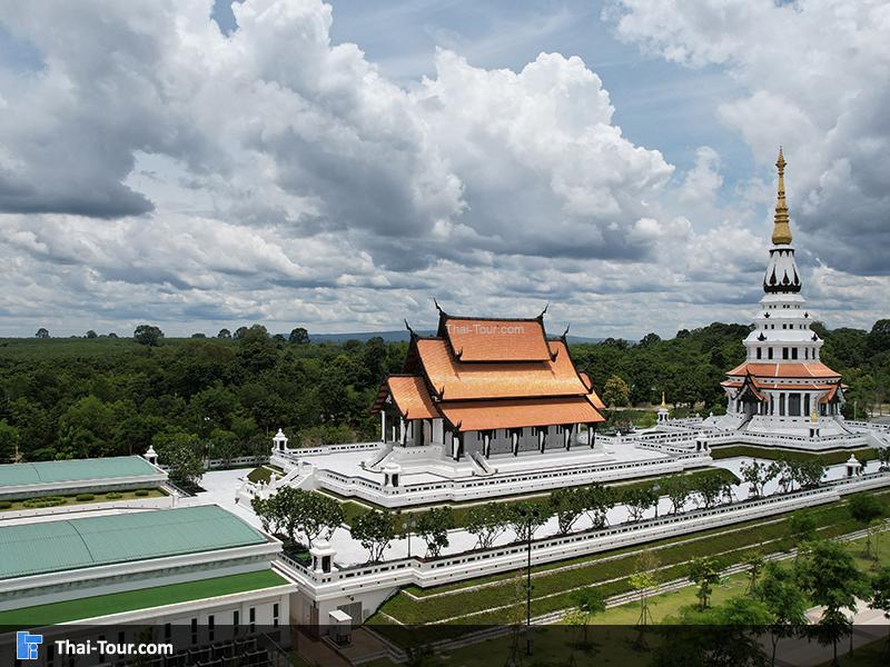ภาพมุมสูง พิพิธภัณฑ์ ธรรมเจดีย์พระธรรมวิสุทธิมงคล