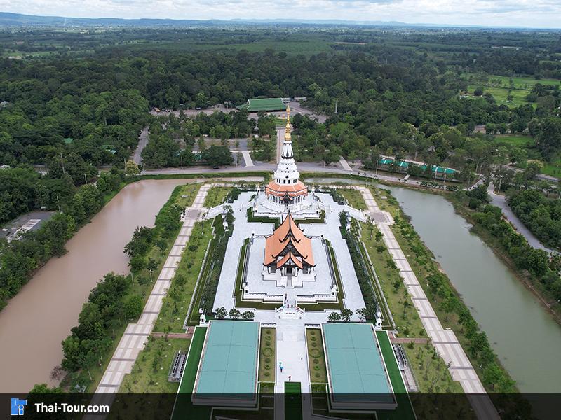 ภาพมุมสูง พิพิธภัณฑ์ ธรรมเจดีย์พระธรรมวิสุทธิมงคล