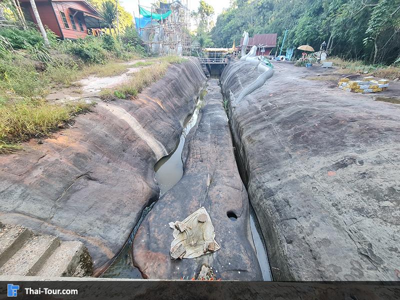 วัดห้วยหินแหบ