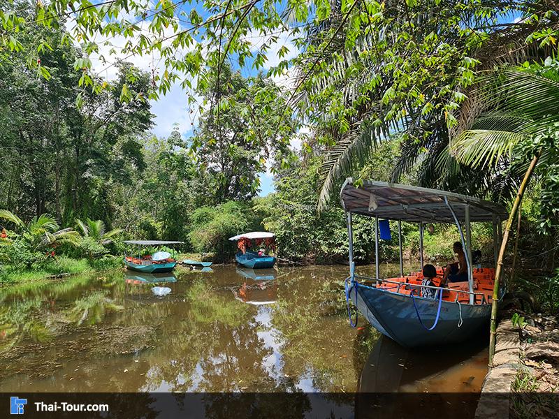 นั่งเรือ ไปชมน้ำตกถ้ำพระ