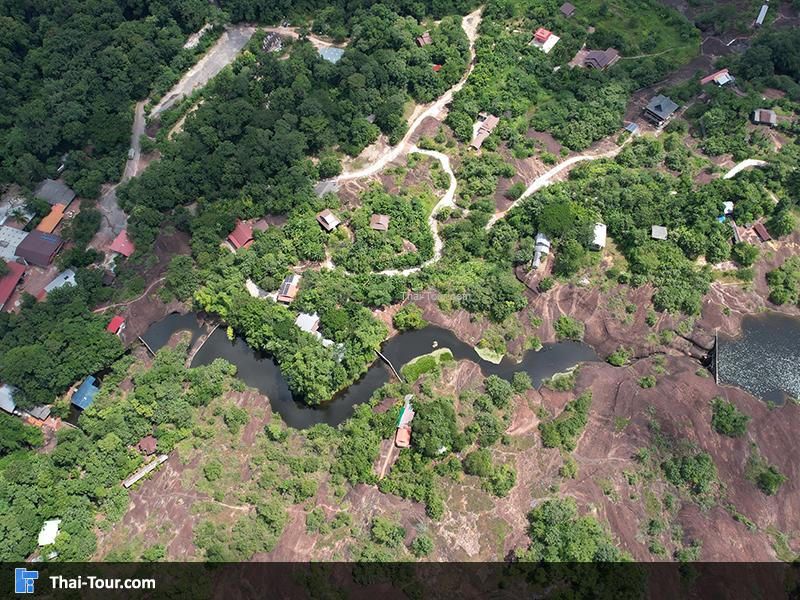 ภาพมุมสูงน้ำตกถ้ำพระ