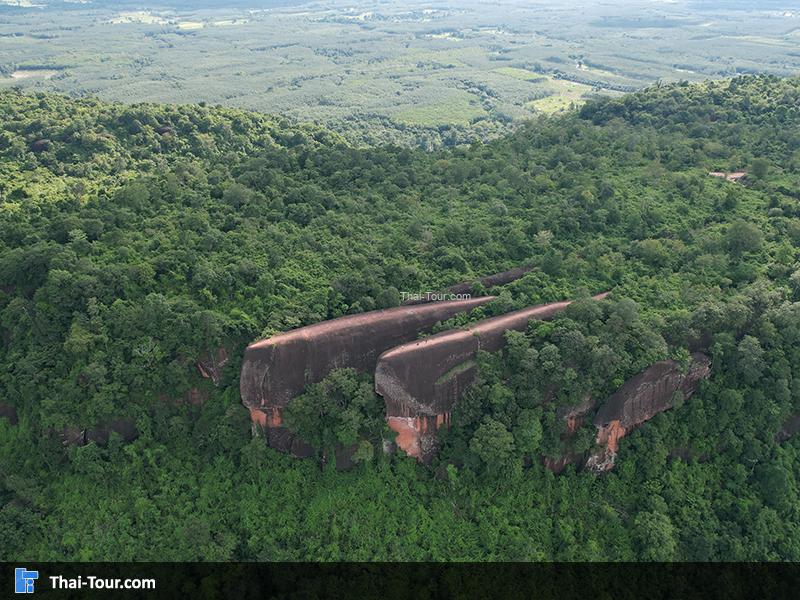 ภาพมุมสูง หินสามวาฬ บึงกาฬ