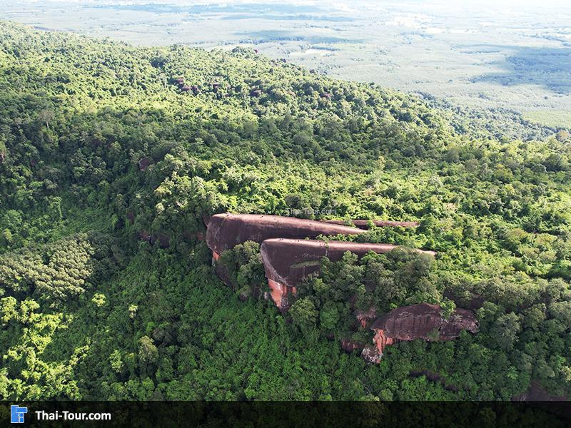 ภาพมุมสูง หินสามวาฬ บึงกาฬ