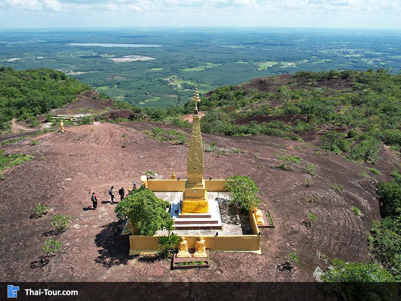 ภาพมุมสูง เจดีย์ หลวงปู่วัง