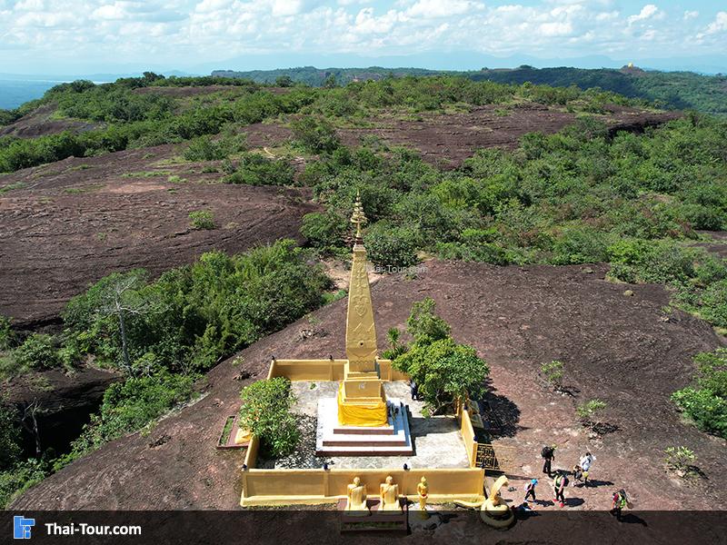 ภาพมุมสูง เจดีย์ หลวงปู่วัง