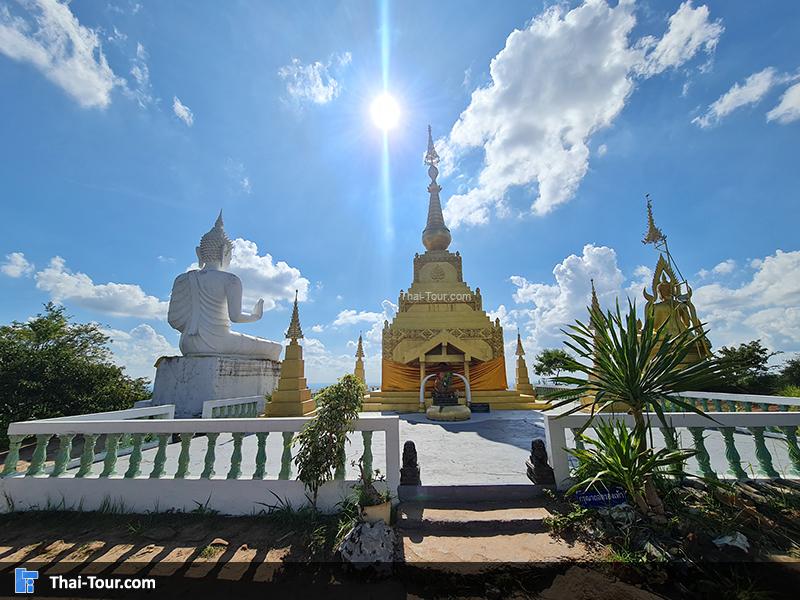 เจดีย์หลวงปู่เสาร์