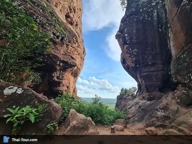 ประตูสิงห์