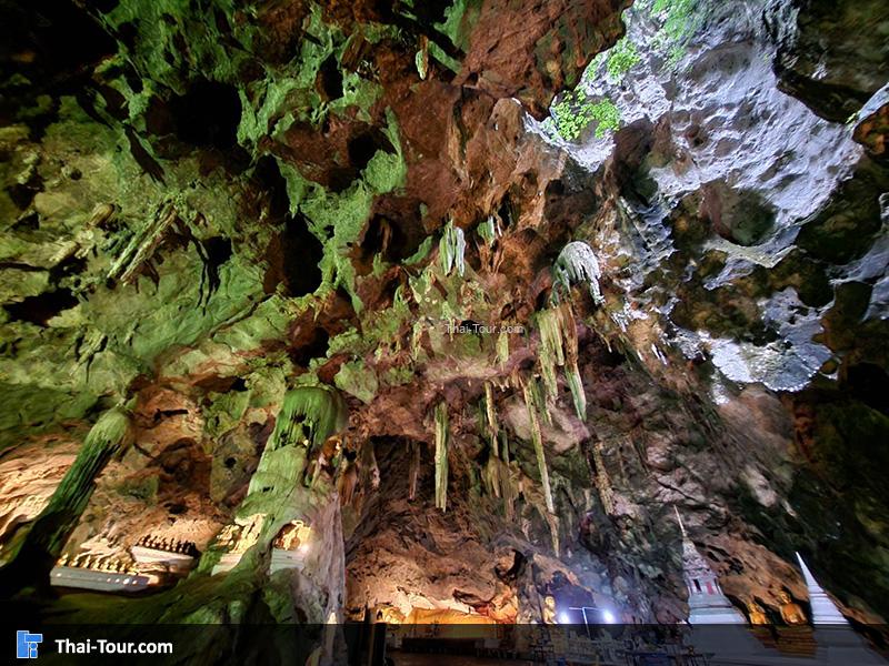 บรรยากาศภายใน ถ้ำเขาหลวง