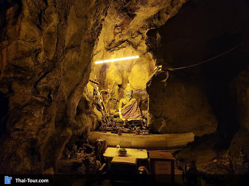 บรรยากาศภายใน ถ้ำเขาหลวง