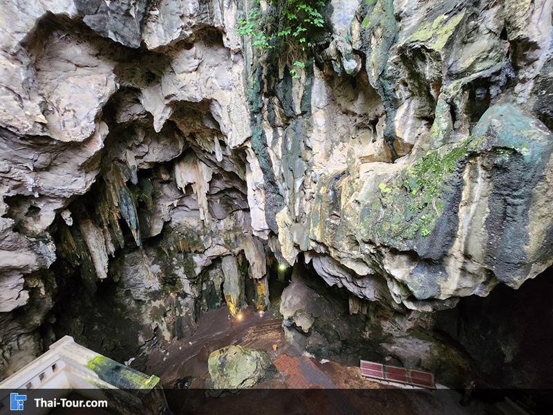 ภายในถ้ำเขาหลวง
