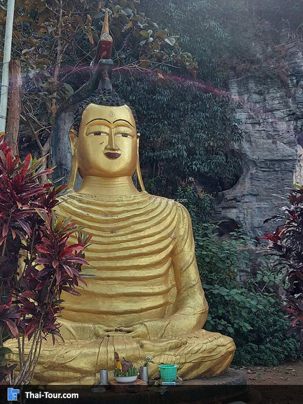 พระพุทธรุป ถ้ำสีฟ้า