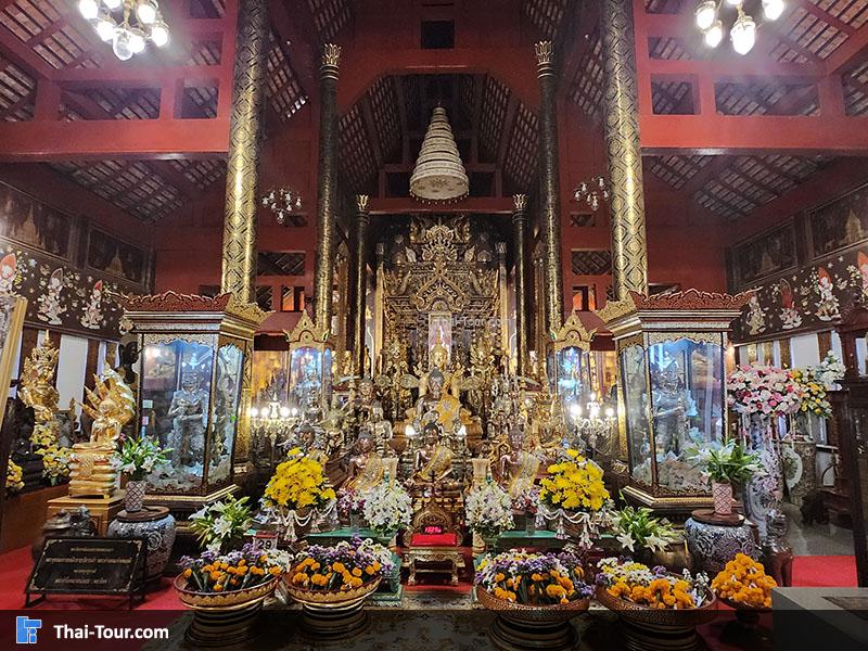 ภายใน วัดป่าดาราภิรมย์