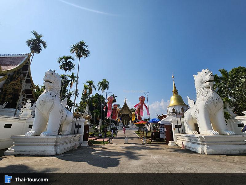 ด้านนอกของ วัดป่าดาราภิรมย์