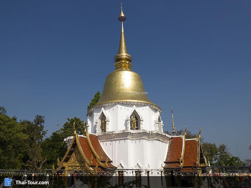 ด้านนอกของ วัดป่าดาราภิรมย์