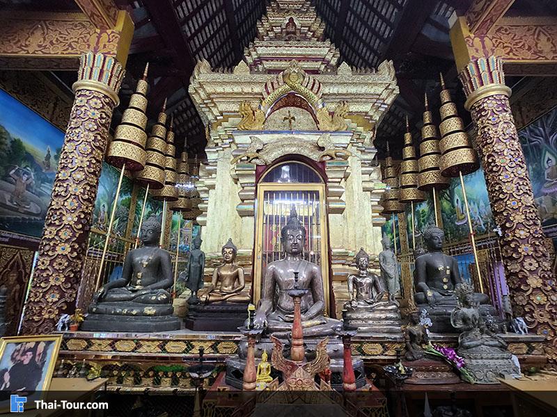 พระประทาน วัดเชียงมั่น