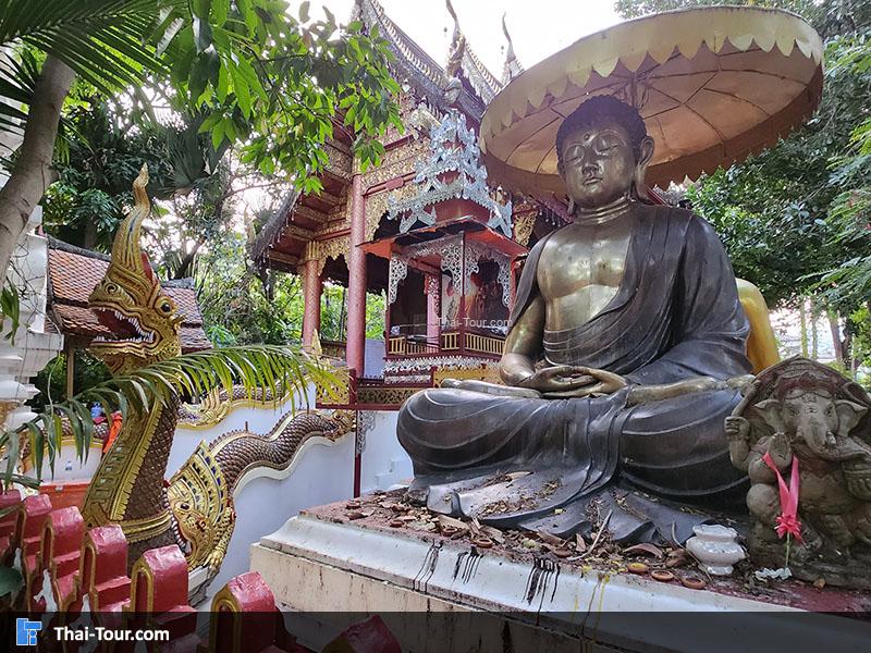 จุดกราบไหว้ วัดกู่เต้าจ.เชียงใหม่