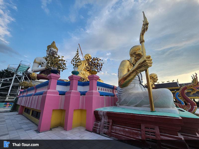 รอบนอก วัดแสงแก้วโพธิญาณ