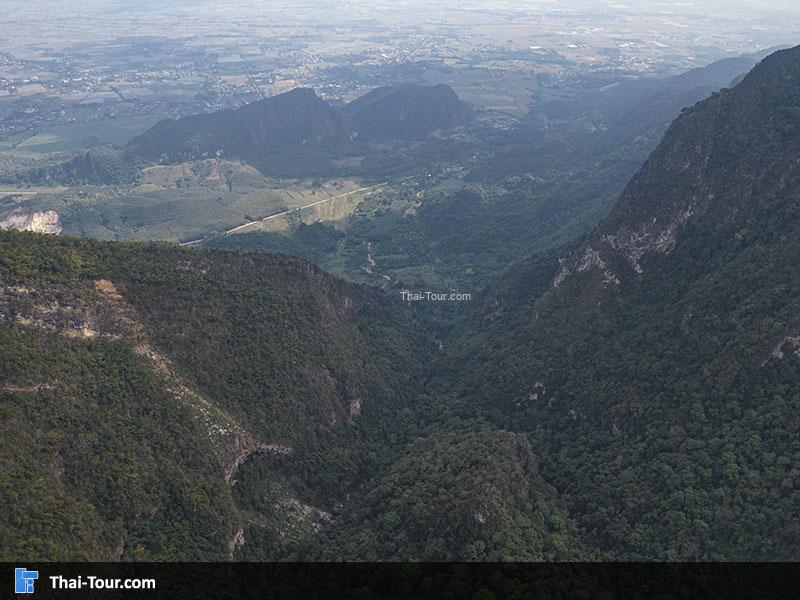 ภาพมุมสูง ดอยผาฮี้