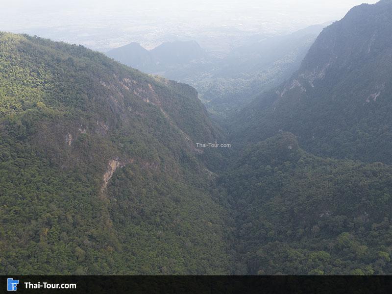 ภาพมุมสูง ดอยผาฮี้