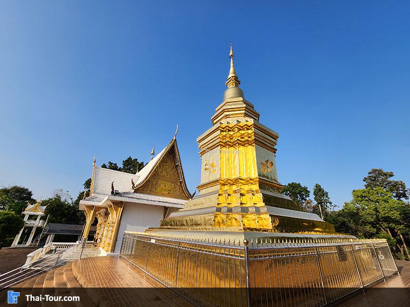 ด้านนอก วัดพระธาตุจอมกิตติ