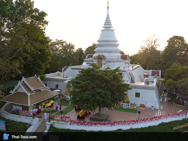 ภาพมุมสูง วัดพระธาตุผาเงา