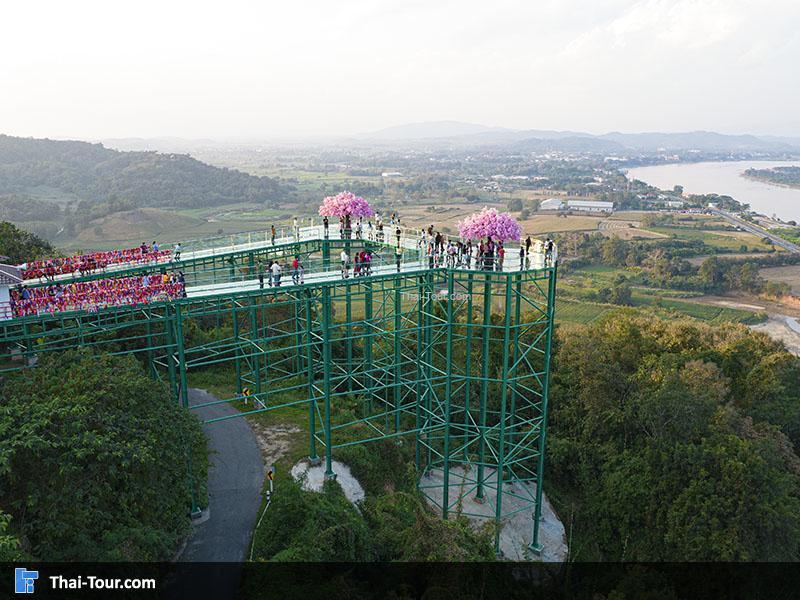 ภาพมุมสูง วัดพระธาตุผาเงา