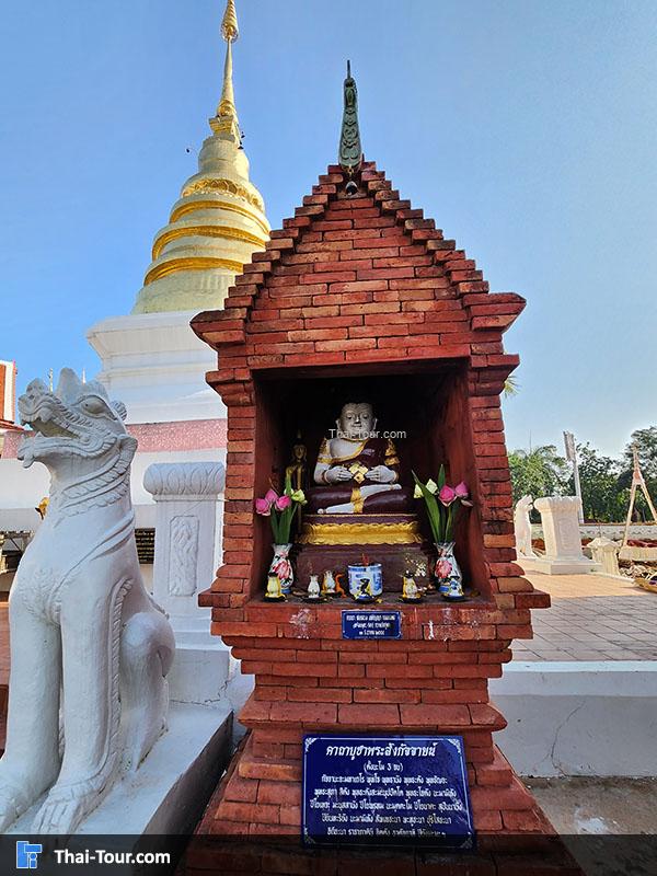 ภายในพระอุโบสถ วัดกู่คำ เมืองน่าน