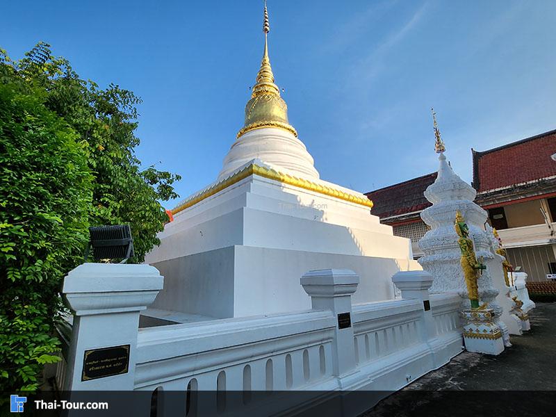 ภายนอก วัดพญาภู