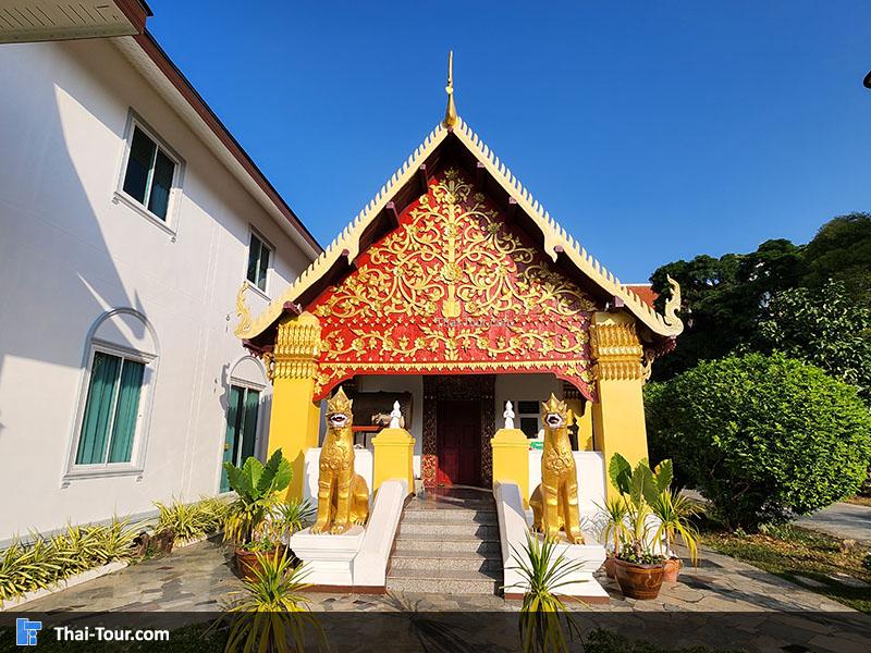 ภายนอก วัดพญาภู