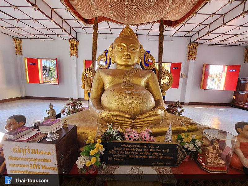 ภายใน วัดศรีพันต้น