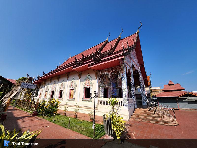 ด้านหน้า วัดหัวเวียงใต้