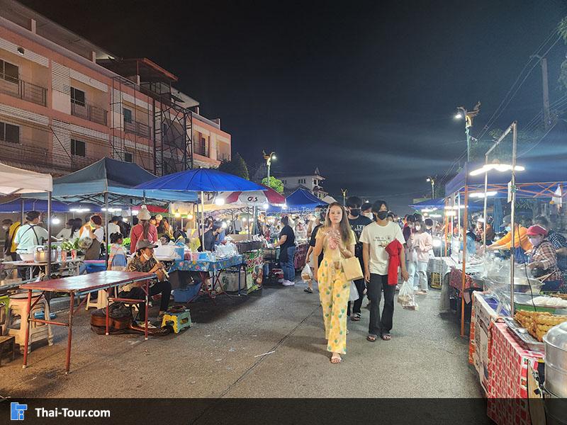 ถนนคนเดิน พิษณุโลก