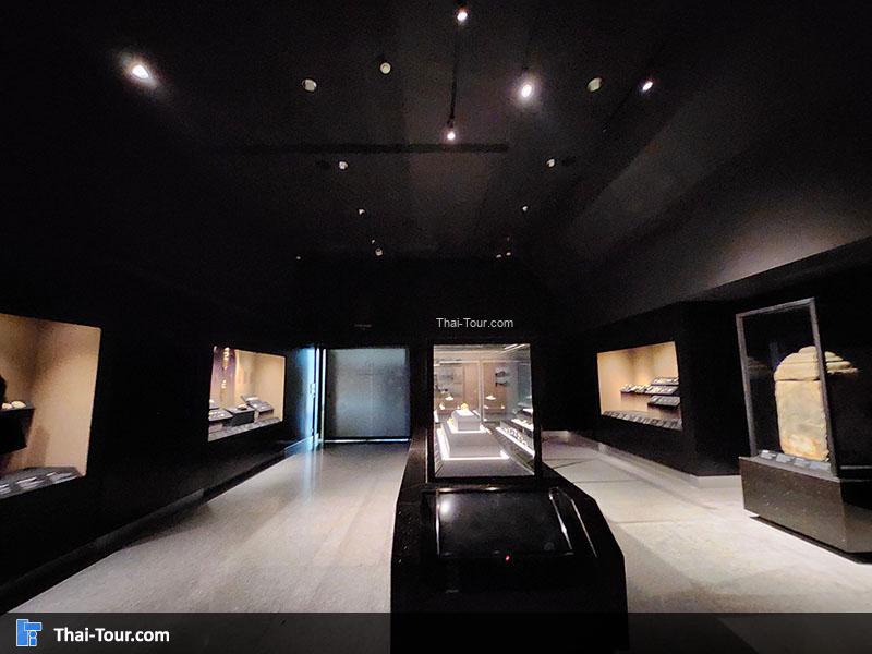จัดแสดงศิลปะโบราณวัตถุ