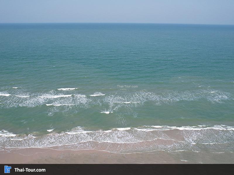 ภาพมุมสูงหาดเขาตะเกียบ