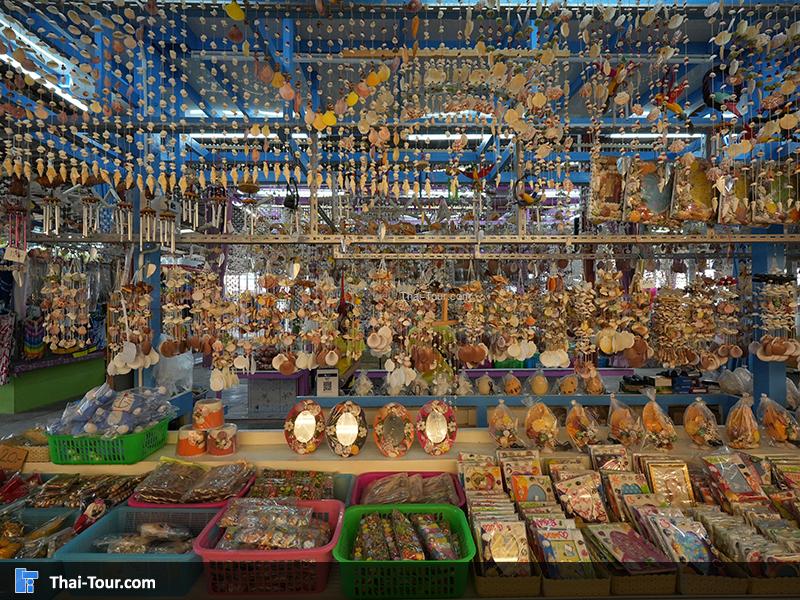 ภายในตลาดนวลทิพย์ เมืองระยอง