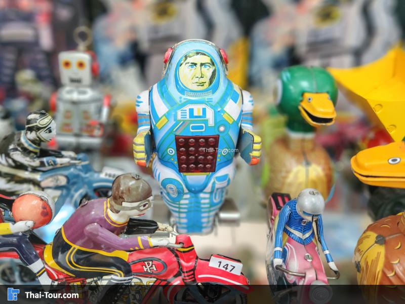 พิพิธภัณฑ์ล้านของเล่นเกริก ยุ้นพันธ์