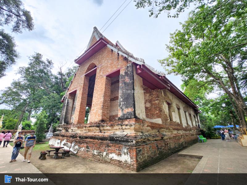 พระประทาน วัดแม่นางปลื้ม