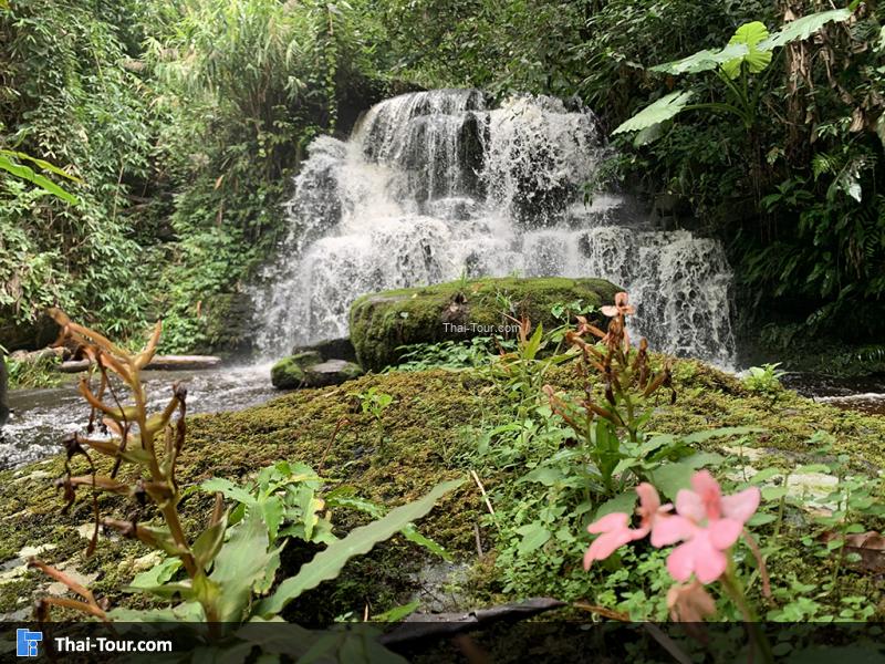 น้ำตกหมันแดงชั้น 6