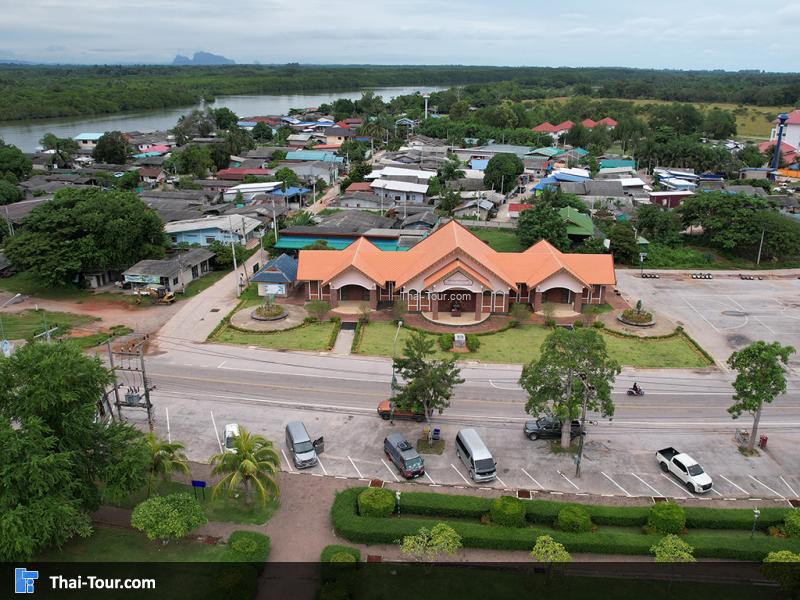 ภาพมุมสูง แหลมโพธิ์