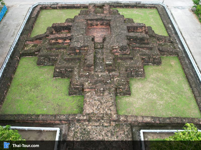 ภาพมุมสูง วัดหลง