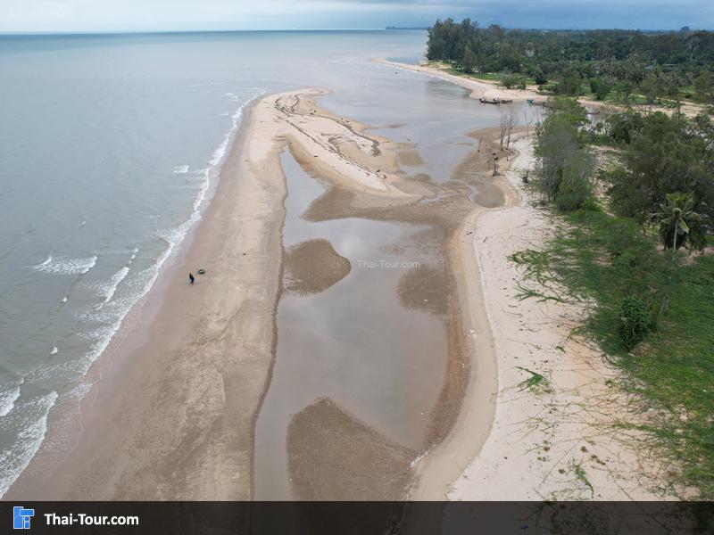 ภาพมุมสูง หาดตะวันฉาย